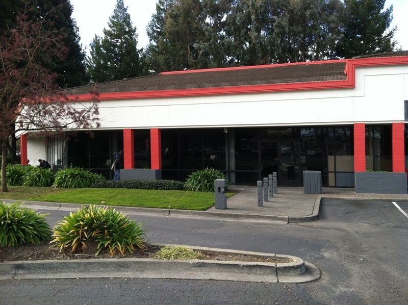 Guerneville Road Plaza: 1331 Guerneville Road, Santa Rosa, CA 95403